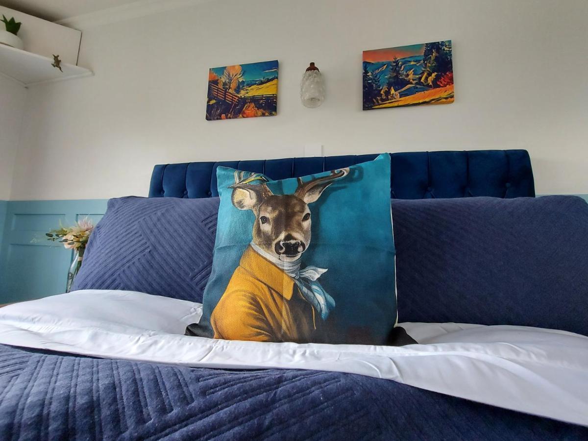 Duxhouse Bnb ไตฮาปิ ภายนอก รูปภาพ